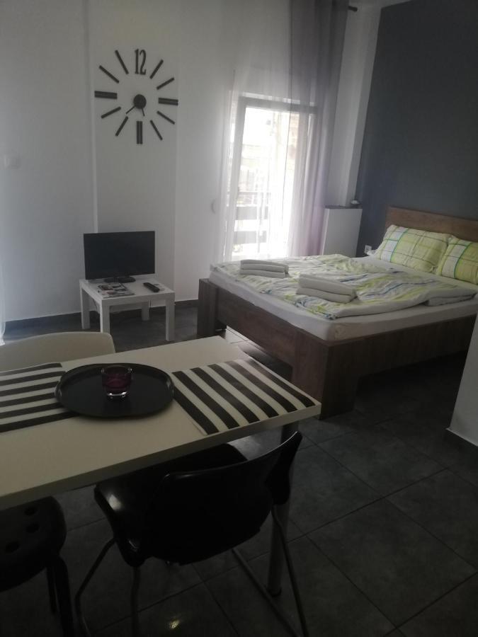 Apartment By The Sea,Neoi Epivates Beach, Thessaloniki Neo Epivates Exterior foto